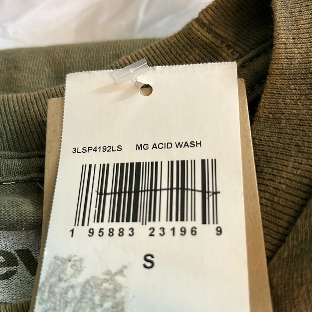 Levi's Graphic Tee Mens S Army Green W/Gold Accents‎ Cotton Outdoor Gorpcore